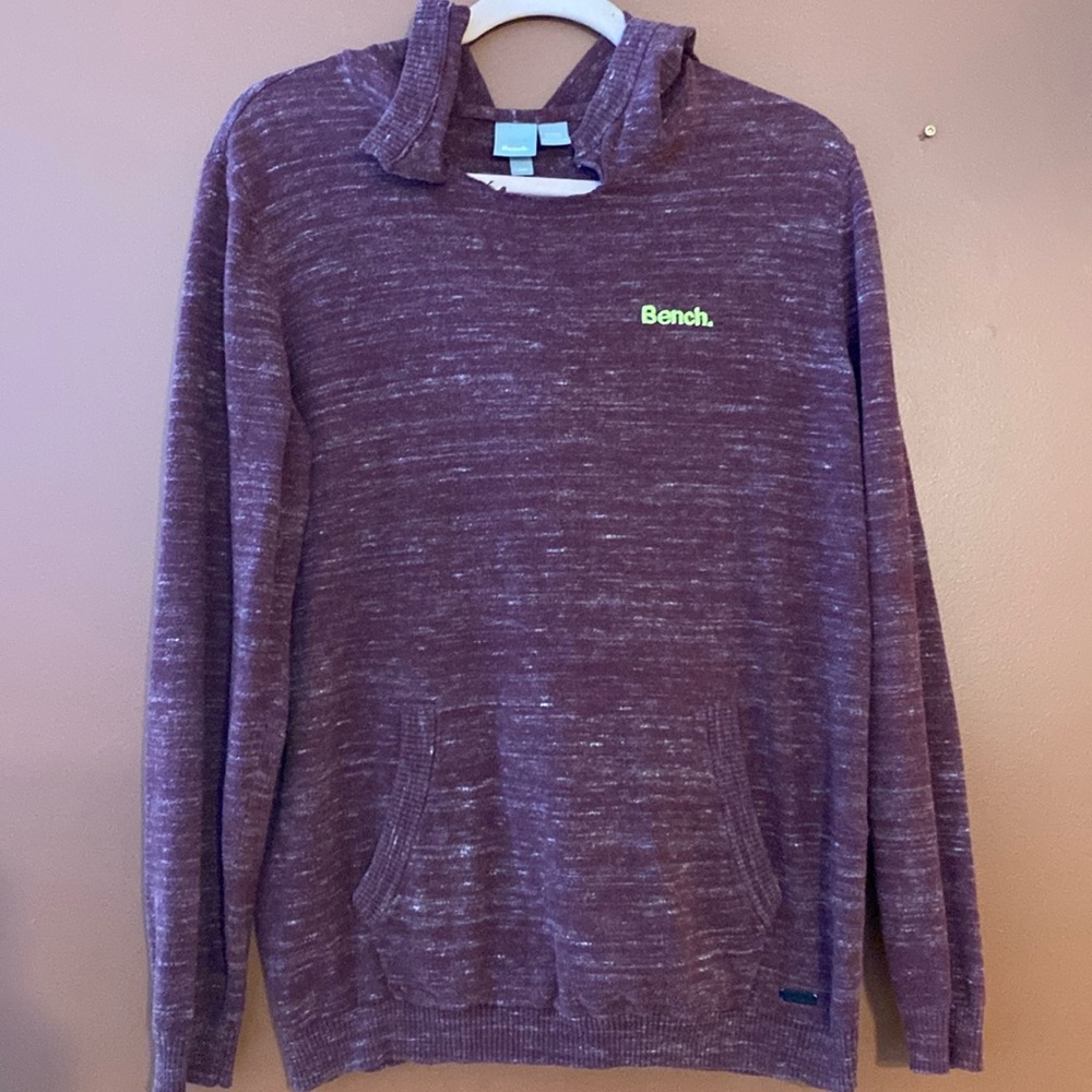 Bench oversized maroon heathered hoodie with kangaroo pockets. Size medium.